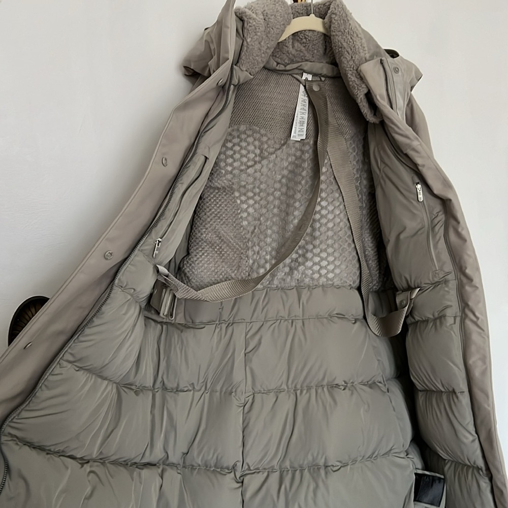 Lululemon snow warrior down parka long size 8 raw linen - Picture 7 of 12